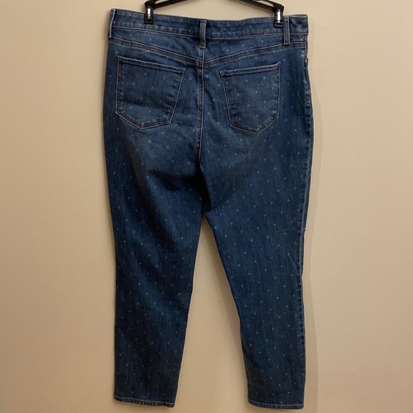 Talbots Flawless Slim Ankle Size 12 Pale Tulip Print - Picture 3 of 7